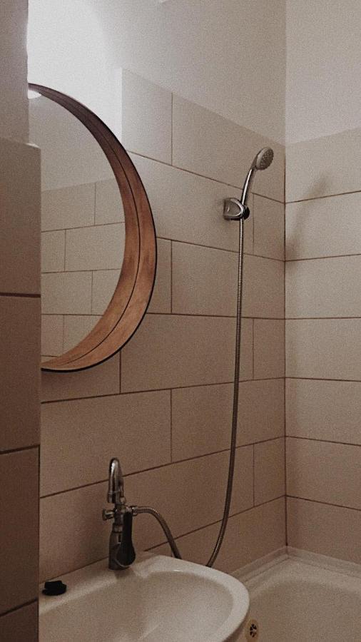 Aj - Ter Apartman Miskolc Buitenkant foto