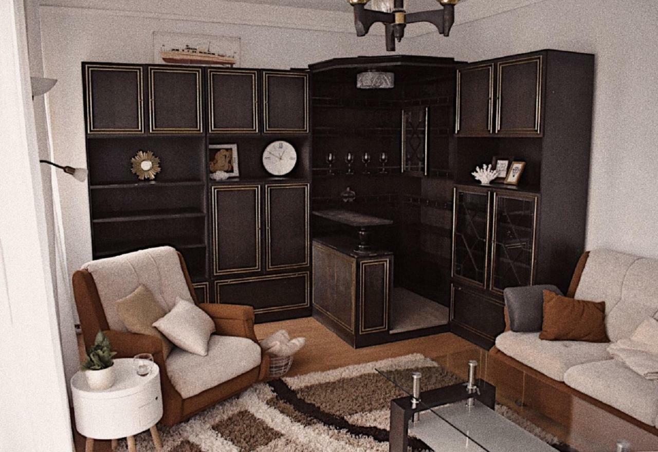 Aj - Ter Apartman Miskolc Buitenkant foto